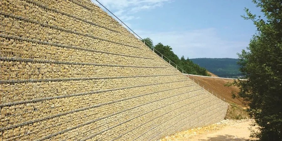 Illustrative image of MSE (Mechanically Stabilized Earth) wall design in Birmingham Alabama